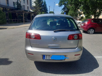 Fiat Croma 1.9 jtd, multijet 88 kw, M6, 2008 - 6