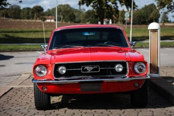 Ford Mustang Fastback 5.0 V8 , modelový rok 1967 - 6