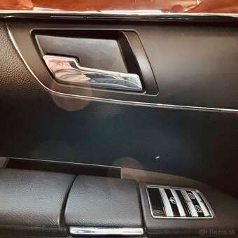 Mercedes-Benz S-Class W221 - 6