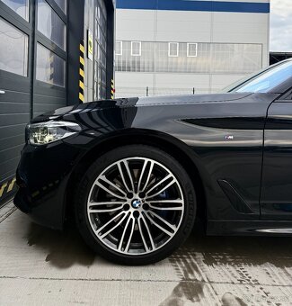 BMW 530d xDrive MPACKET - 6