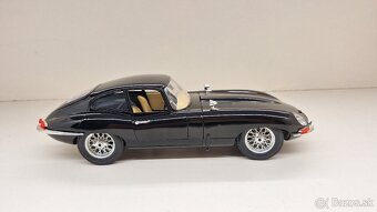 1:18 JAGUAR E COUPE, č - 6