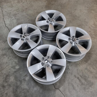 Hliníkové Škoda disky 5x112 R17 7J ET40 - 6