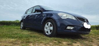 Kia ceed 1.6 crdi 85kw - 6