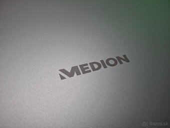 💻 MEDION® AKOYA® - Elegantný NB s 16" IPS/i3/8G/256G - 6