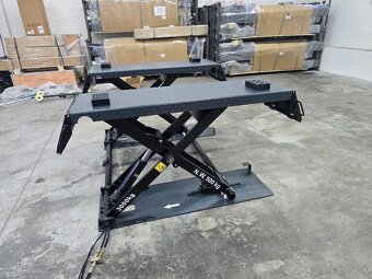 NEMECKÝ mobilný nožnicový zdvihák 3T WEBER - 6