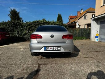 Volkswagen Passat B7 2.0TDI - 6