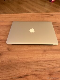 Apple MacBook Air - 6