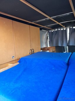 Obytné auto - dodávka Ford Transit - 6