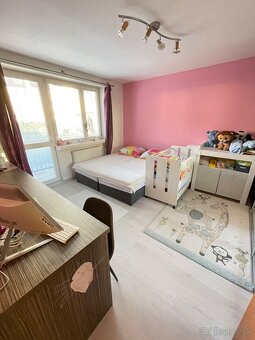 Na predaj veľkometrážny 3izbový byt s dvoma balkónmi Trenčín - 6