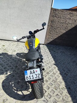 Yamaha xsr 900 - 6