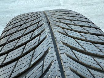 R20 ORIG.ALU KOLA VOLVO EX30 245/40/20 REF 2024 - 6