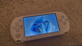 PSP E1004 "Street" - 6
