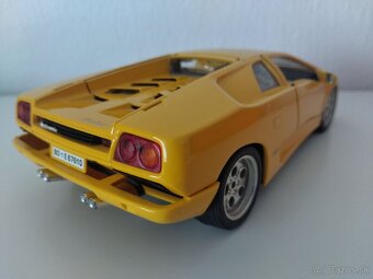 Lamborghini Diablo Bburago 1:18 - 6