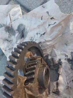 Originální nové válce písty kroužky z vojenského depozitu - 6