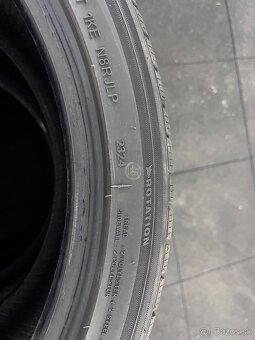 235/40 R19 zimne pneumatiky Gripmax - 6