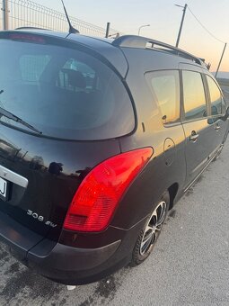 Peugeot 308 1.6HDI 2008 - 6