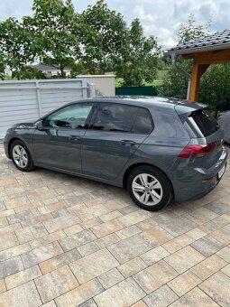 VW GOLF 8 2.0 TDI, DSG, 110kW, 124.000km, SIVÁ METALÍZA - 6