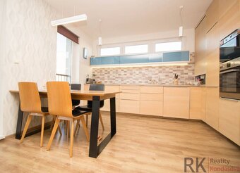 Top lokalita- Idanská, 3-izbový byt s loggiou, novostavba (2 - 6