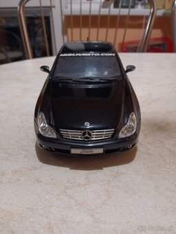 Predám Mercedes CLS  Maisto - 6