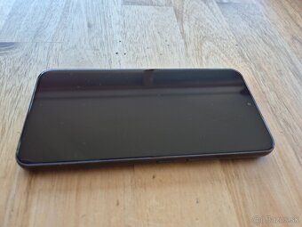 Samsung Galaxy S22 256 GB - 6