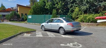 Ponúkam na predaj C4 sedan 1.6 Hdi rv 2009 - 6