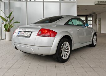AUDI TT Coupe 1.8i 180koní Benzín + LPG - 6