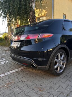 Honda Civic 8G 2.2 CDTI 103KW - ufo - 6