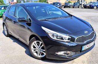 Kia Cee´d 1.6 CRDi EX/Gold - 6
