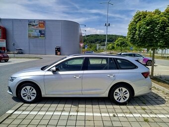 Škoda Octavia Combi 2.0 TDI Business DSG 110kw / 2022 - 6