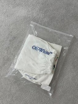Šortky Off White - 6