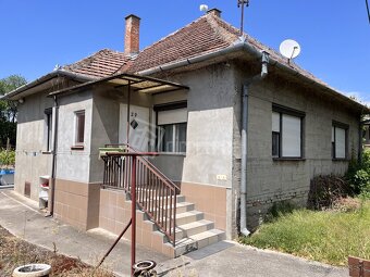 RD v pôvodnom stave na pozemku o veľkosti 976m2, všetk… - 6