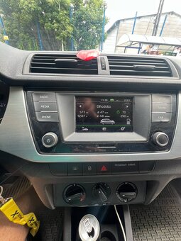 Škoda Fabia 1.0 tsi Ambition - 6