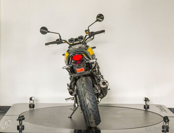 Kawasaki Z900RS - 6