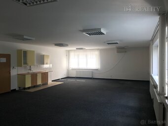 Kancelária na prenájom, 78 m2, Inovecká ul. Trenčín / lokali - 6