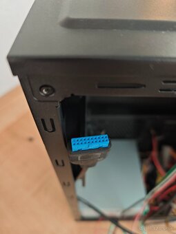 Pc skrinka Zalman ZM-T4 Mini Tower + Fortron ATX zdroj - 6