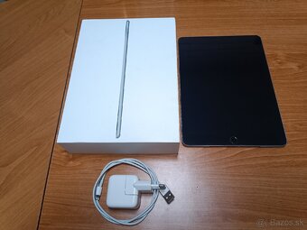 APPLE  IPAD AIR 2 Generacie - 6