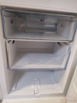 Predám chladničku AEG S53600CSW0 - 6