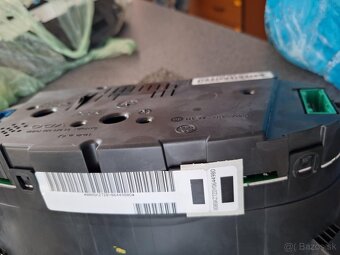 prístrojová doska + otáčkomery Octavia 1 - 6