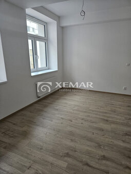 2 izbový byt v centre mesta Banská Bystrica - 6