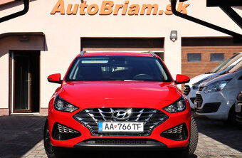 Hyundai i30 CW 1.5i Benzín r.8/2023 - 6