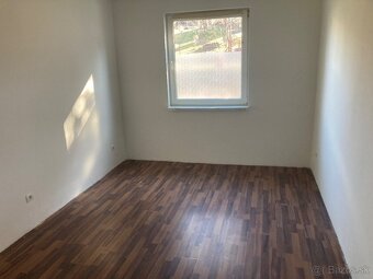 3+1 80m2 vyborna lokalita ul.Mierova Čadca - 6