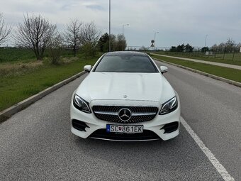 Mercedes Benz E coupé - 6
