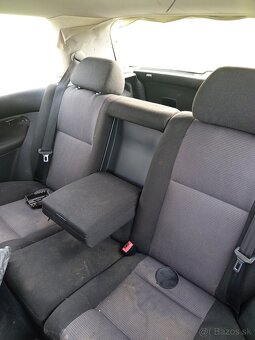 Volkswagen Golf 1.6 77kw - 6