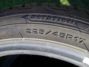 225/45 r17 zimne pneumatiky - 6