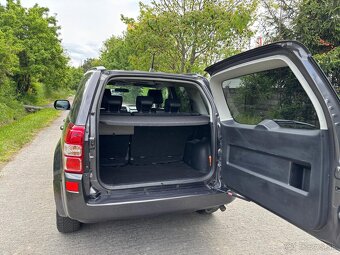 Suzuki Grand Vitara 1.9 DDiS JLX-ES - 6