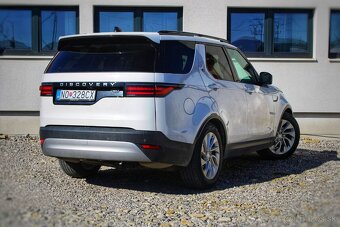 Land Rover Discovery 3.0 - 6