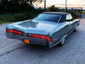 Svadba, foto, filmy, výhliadkové jazdy-Buick Wildcat (1968) - 6
