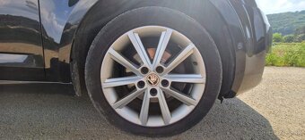 Škoda Octavia Combi 1.6 TDI Business Elegance - 6