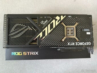 Predám ASUS ROG STRIX GeForce RTX 4090 24 GB - 6