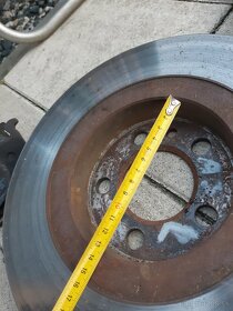 Predam komplet sadu prednych brzd+platnicky na AUDI A3 - 6